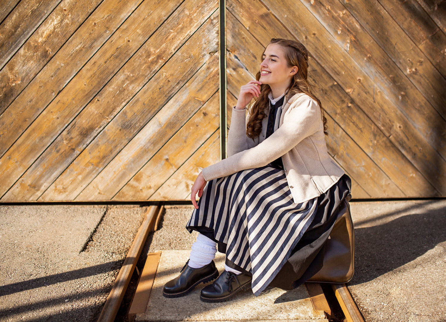 Kleider & Dirndl